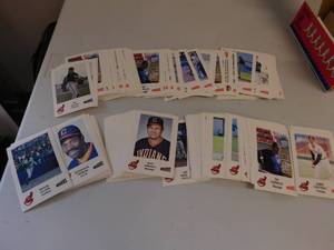 lot 50 image: Wheaties Collector Baseball Cards