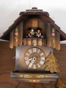 lot 68 image: Cuckoo Clock - for parts