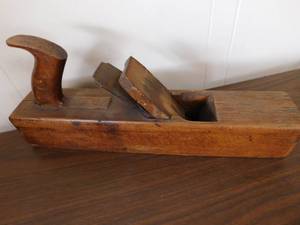 lot 88 image: Antique Wood Planer