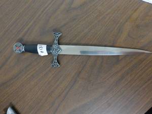 lot 131 image: Toy Knife