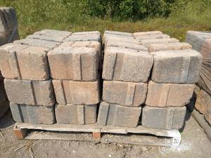 Roman Standard Pisa Wall Block - Autumn Brown