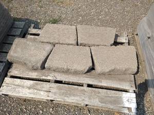 Universal Cap Wall Block - Gray