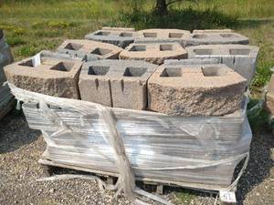 Intermediate II 3-Way Split Wall Block - TanCharcoal