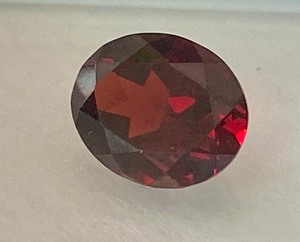 Single Loose 10 x 12 mm Oval Garnet