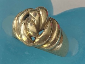 14k Gold Domed Entwined Designed Ring