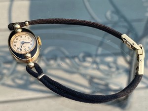 Vintage 18kt Gold Lady Elgin Wrist Watch