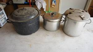 Canning Kettle W Inside Rack & Cover-Old Fashioned Pressure Cooker W Cover-Kettle W Cover