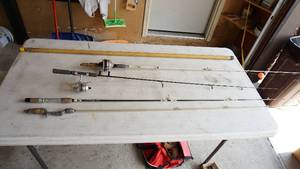 Four Fishing Rods & Two Reels--Also A Telescopic Crappie Fishing Pole