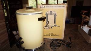West Bend Automatic Peculator--12 To 30 Cups