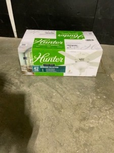 lot 49 image: Hunter Newsome 42 in. LED Indoor Low Profile Fresh White Ceiling Fan with Light Kit. See Pictures