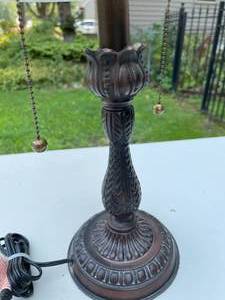 lot 119 image: Dual Light Decorative Metal Table Lamp