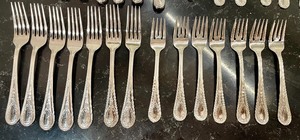 lot 22 image: Wallace Silver Plated Flatware