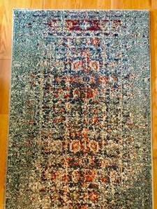 lot 50 image: Beautiful Runner by Safavieh