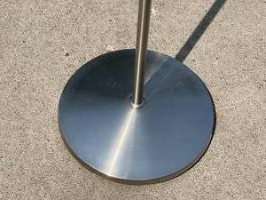 lot 170 image: Metal Floor Lamp