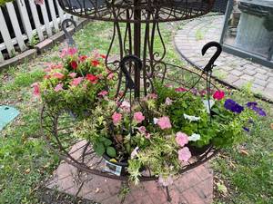 lot 331 image: Large Metal Tiered Plant Stand Full of Plants