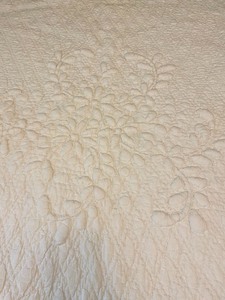 lot 244 image: Linen Source Queen Coverlet