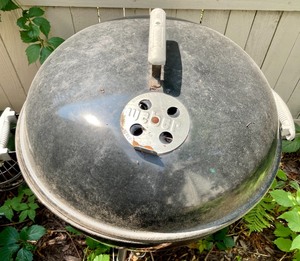 lot 301 image: Weber Charcoal Grill