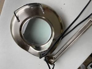 lot 374 image: Magnifying Adjustable Arm Desk Lamp