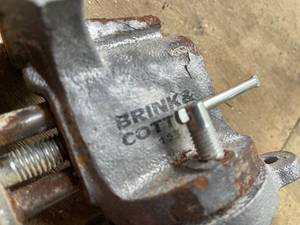 lot 397 image: Brink & Cotton Bench Vise