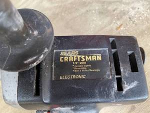 lot 402 image: Craftsman 12 Inch VSR Drill