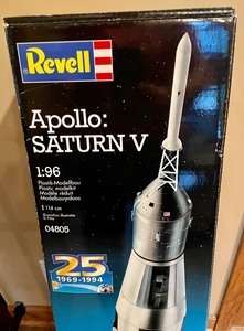 lot 454 image: New Revell Apollo Saturn V Model 196