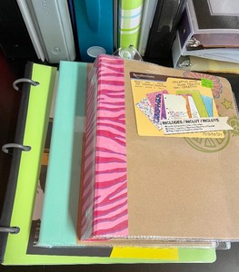 lot 486 image: Back to School Grouping