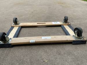 lot 181 image: Milwaukee Rolling Movers Cart