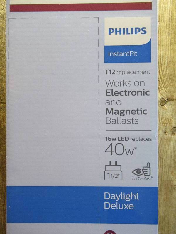 lot 70 image: 10 Pack - 40-Watt Equivalent 4 ft. Linear T12 InstantFit LED Tube Light Bulb Daylight Deluxe (6500K) - 10 Pack