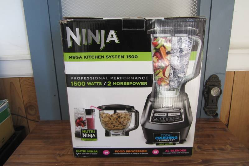 lot 101 image: Ninja - Mega Kitchen System 72-Oz. Blender - Black-complete