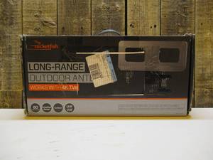 lot 1 image: Rocketfish - Outdoor Amplified HDTV Antenna - Gray