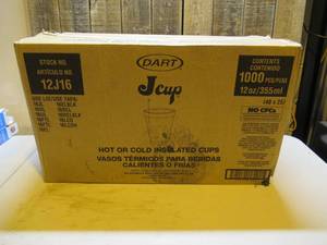 lot 11 image: DART 12J16 12 oz Foam Cup (Case of 1000), white