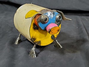 New Handmade Recycled Metal Garden Art Pig