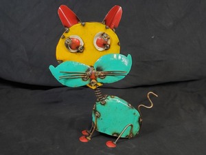New Handmade Recycled Metal Bobblehead Cat