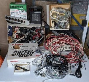 lot 298 image: Vintage Small CeRatech Ceramic Furnace, Various Wires, & More