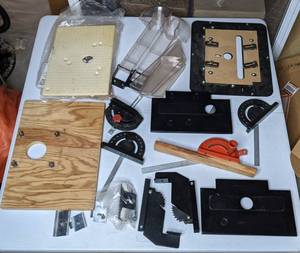 lot 295 image: Table Saw Attachments