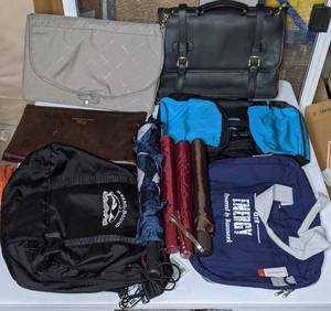 lot 289 image: Set of (6) Travel Bags & (4) Umbrellas