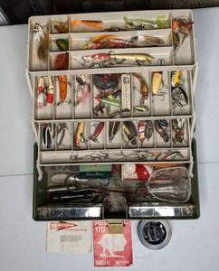 lot 290 image: Tackle Box Full of Fishing Supplies