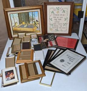 lot 284 image: Beautiful Mixed Lot of Art & Frames