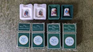 lot 196 image: Avon Christmas Thimbles 1981-1984