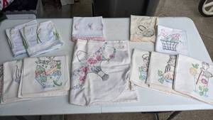 lot 50 image: Beautiful Hand Embroidered Dish Cloths, Table Cloth, and Pillow Cases