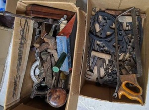 lot 251 image: Mixed lot of Vintage Tools & Misc. Items