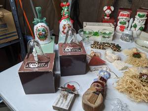 lot 139 image: Christmas Decor - Ornaments, Bells, Candles & More