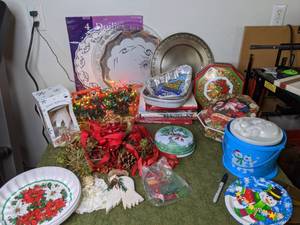 lot 200 image: Miscellaneous Christmas Serving Ware, Decorative Items, and Books