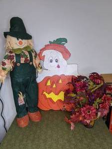 lot 203 image: Fall Decor, Scarecrow and Ghost Pumpkin