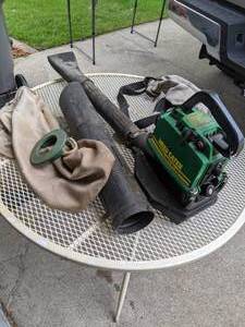 lot 318 image: Weed Eater BlowerVac 960