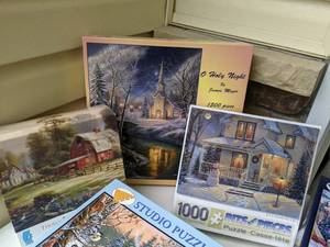 lot 79 image: Lot of 13 Jigsaw Puzzles