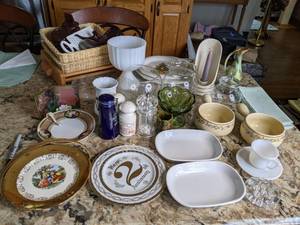 lot 45 image: Beautiful Assortment of Random Kitchenware Glass, Crystal, China, Etc.