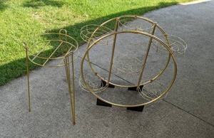 lot 65 image: Fabulous Gold-toned Metal Plant Stands (2)
