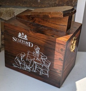 lot 66 image: Vintage Stafford Dovetail Wood Shoe Shine Kit w Storage Box