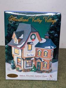 lot 181 image: Heartland Valley Village Fine Silver Shop